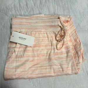 Pajama pants, women’s small